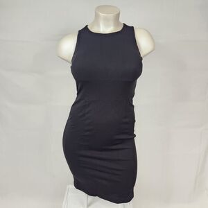 Vince. Black Sleeveless Sheath Dress Size 12 Classic LBD